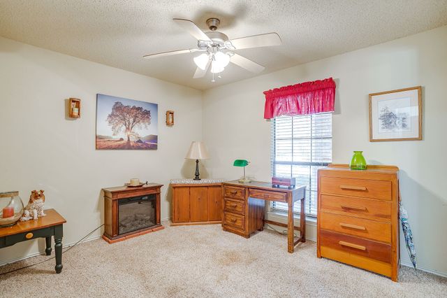 2428 Chestnut Way, Bedford, TX 76022