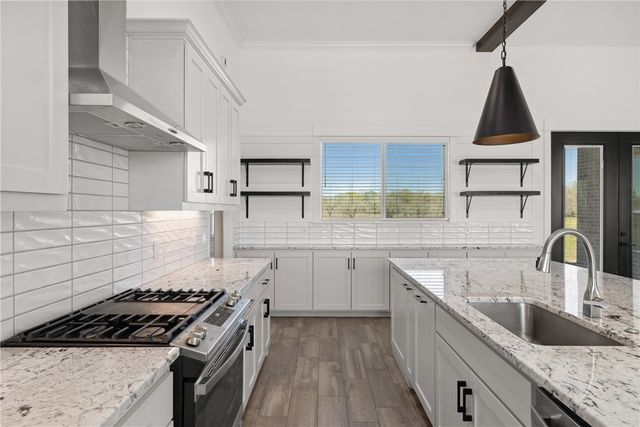 3266 Hunters Crossing Trail, Bryan, TX 77808