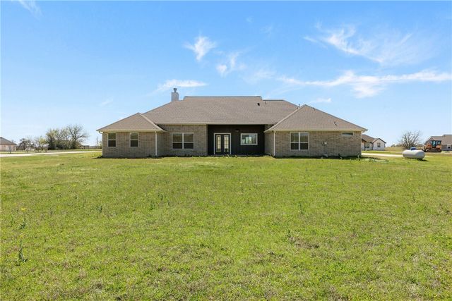 3266 Hunters Crossing Trail, Bryan, TX 77808