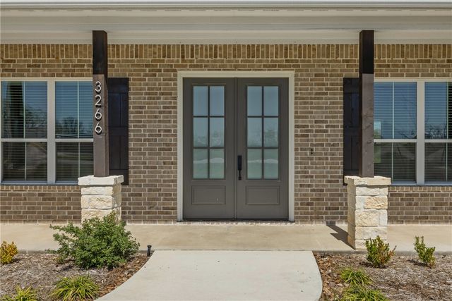 3266 Hunters Crossing Trail, Bryan, TX 77808