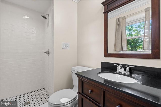 8808 LEONARD DR, Silver Spring, MD 20910