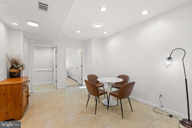 8808 LEONARD DR, Silver Spring, MD 20910