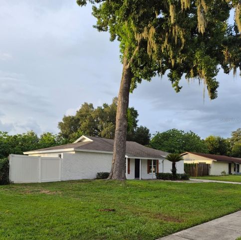 1726 ELISE MARIE DRIVE, Seffner, FL 33584