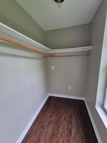 1726 ELISE MARIE DRIVE, Seffner, FL 33584