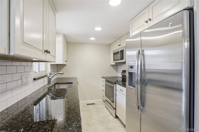 13085 W 20th Avenue, Golden, CO 80401