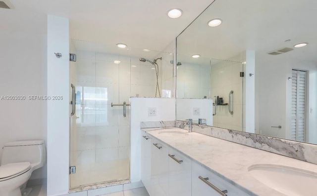 55 SE 6th St 3403, Miami, FL 33131