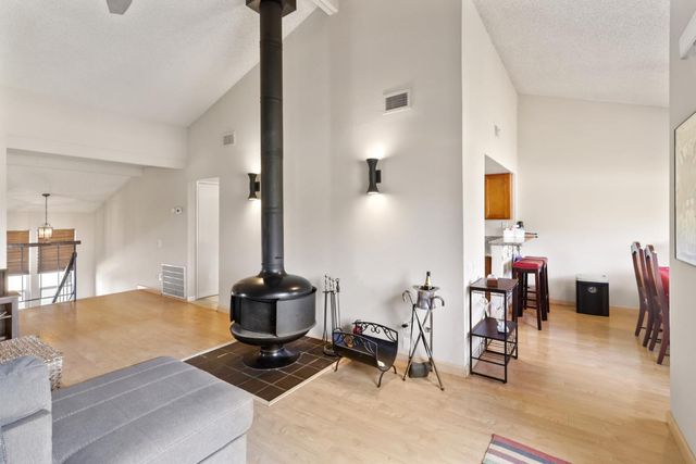 2544 Rio Bravo Cir, Sacramento, CA 95826