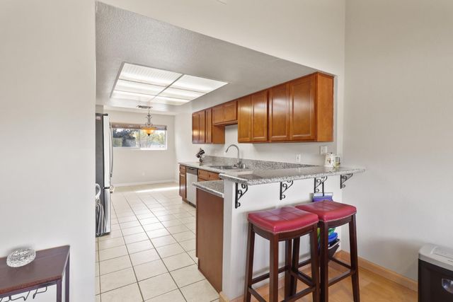 2544 Rio Bravo Cir, Sacramento, CA 95826