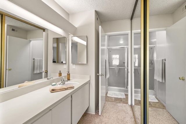 2544 Rio Bravo Cir, Sacramento, CA 95826