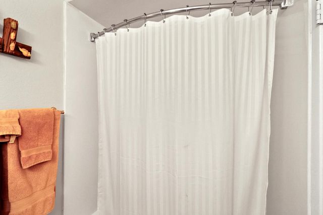 2544 Rio Bravo Cir, Sacramento, CA 95826