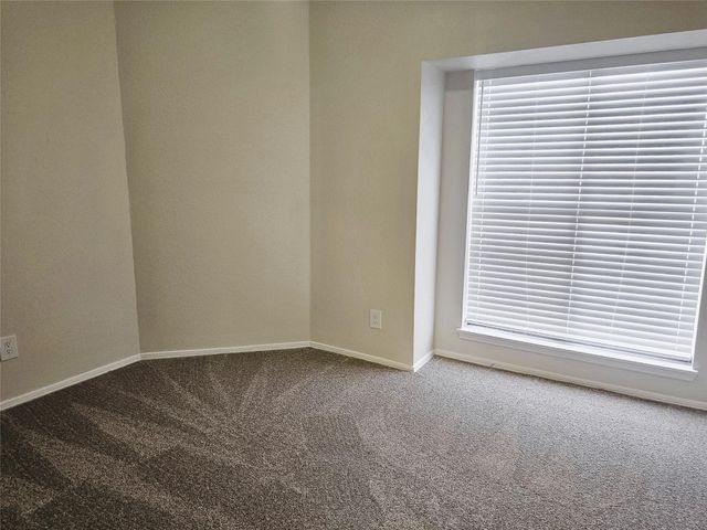 921 Marine Drive 304, Galveston, TX 77550