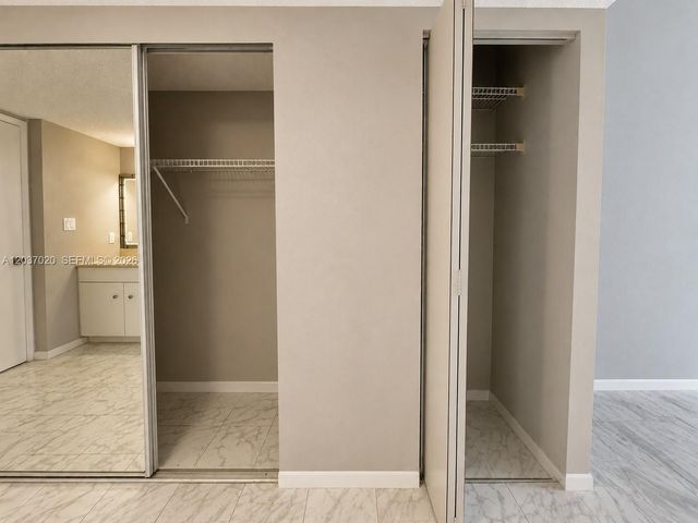 20505 E Country Club Dr 138, Aventura, FL 33180