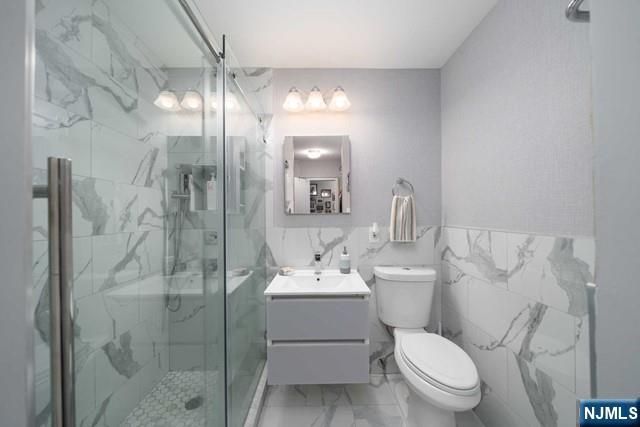 6050 Boulevard East 6D, West New York, NJ 07093