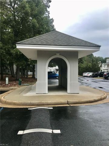 712 Inlet Quay Apt H, Chesapeake, VA 23320