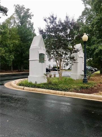 712 Inlet Quay Apt H, Chesapeake, VA 23320