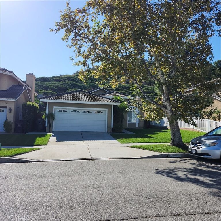 1211 Suncrest, Corona, CA 92882 — exterior