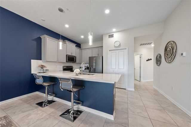 693 OCEAN COURSE AVENUE 1101, Davenport, FL 33896