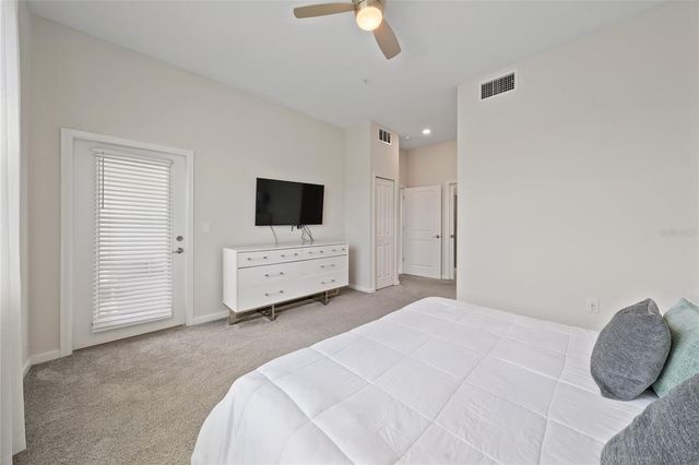 693 OCEAN COURSE AVENUE 1101, Davenport, FL 33896