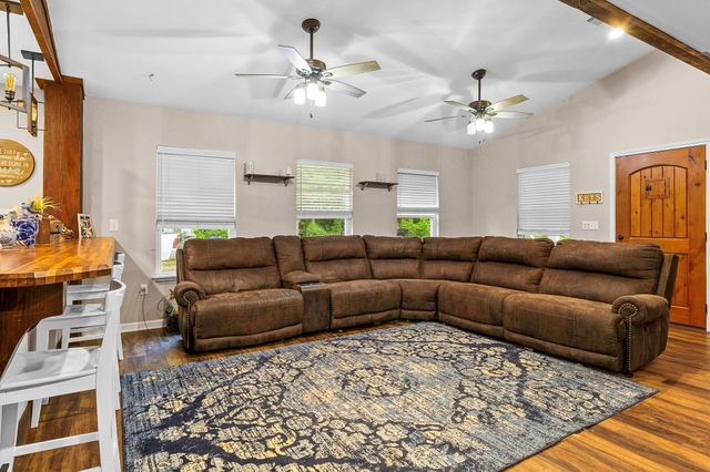461 Fm 980 N, Point Blank, TX 77364