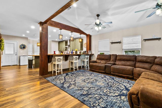 461 Fm 980 N, Point Blank, TX 77364