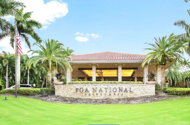 24 Admirals Court, Palm Beach Gardens, FL 33418