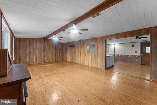 29082 RACCOON FORD RD, Burr Hill, VA 22433