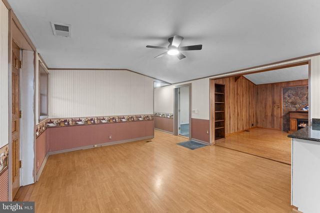 29082 RACCOON FORD RD, Burr Hill, VA 22433