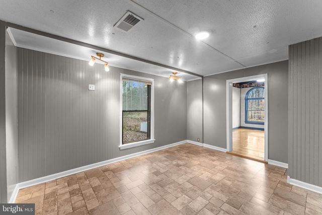 29082 RACCOON FORD RD, Burr Hill, VA 22433