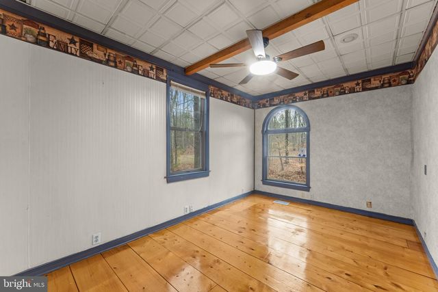 29082 RACCOON FORD RD, Burr Hill, VA 22433