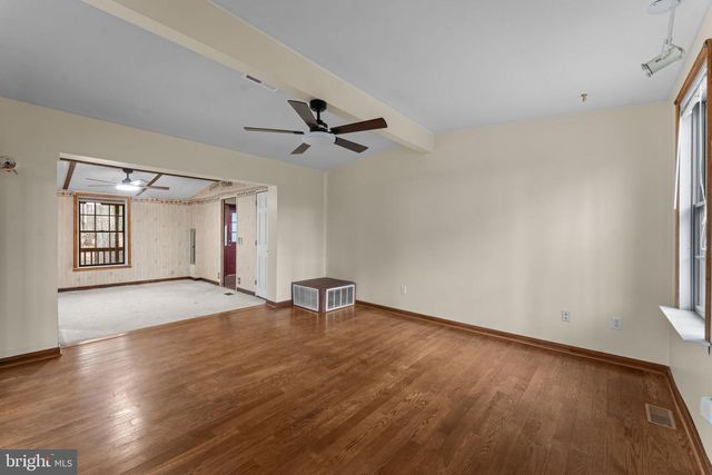 29082 RACCOON FORD RD, Burr Hill, VA 22433