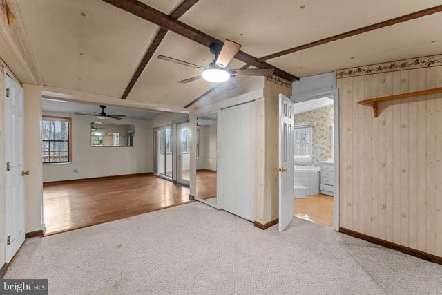 29082 RACCOON FORD RD, Burr Hill, VA 22433