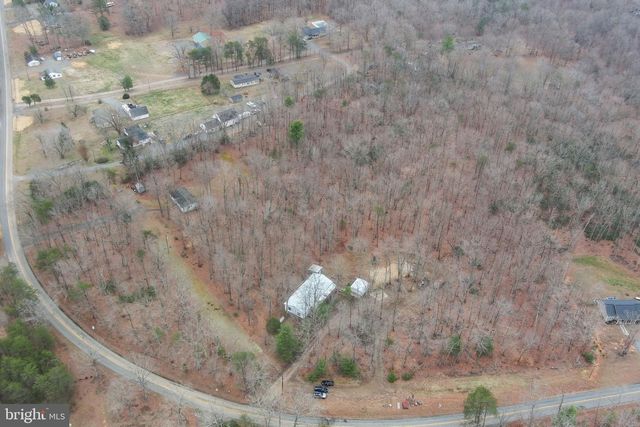 29082 RACCOON FORD RD, Burr Hill, VA 22433