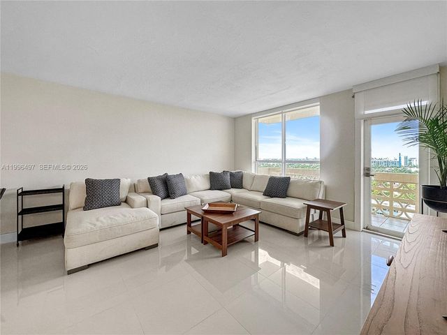 10185 Collins Ave 1206, Bal Harbour, FL 33154