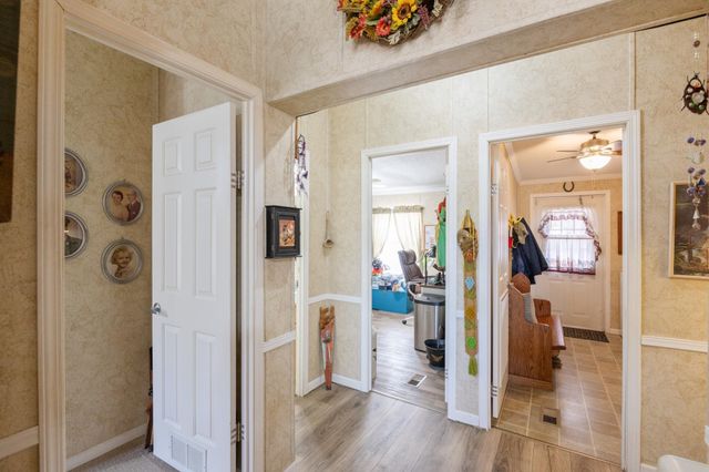 416 HANEY SCHOOL RD, Decaturville, TN 38329