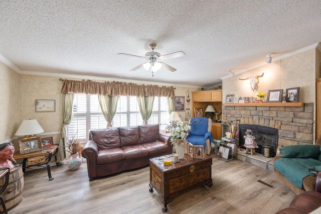 416 HANEY SCHOOL RD, Decaturville, TN 38329