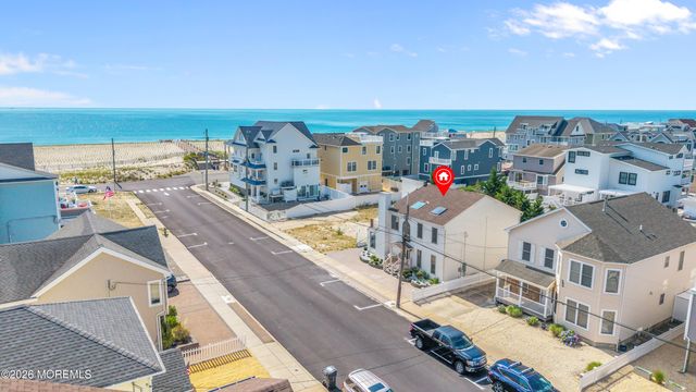 3 7th Avenue, Ortley Beach, NJ 08751
