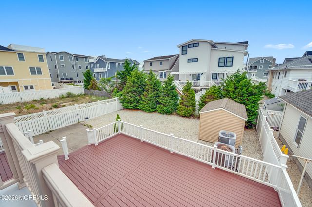 3 7th Avenue, Ortley Beach, NJ 08751