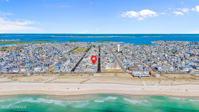 3 7th Avenue, Ortley Beach, NJ 08751