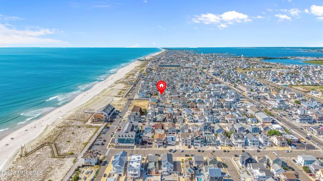 3 7th Avenue, Ortley Beach, NJ 08751
