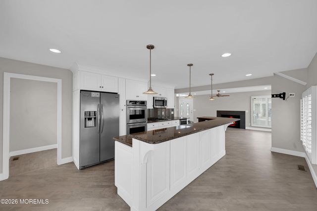 3 7th Avenue, Ortley Beach, NJ 08751