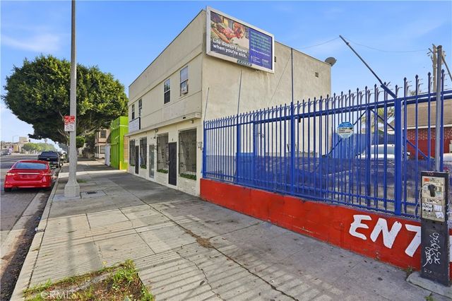 2048 W Florence, Los Angeles, CA 90047