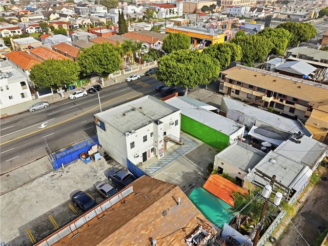 2048 W Florence, Los Angeles, CA 90047