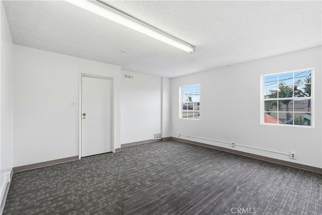 2048 W Florence, Los Angeles, CA 90047