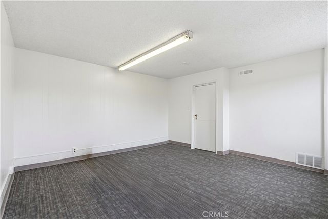 2048 W Florence, Los Angeles, CA 90047