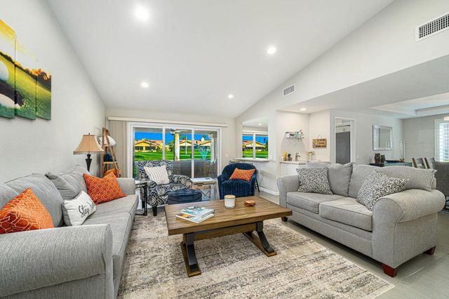 152 Camino Arroyo S, Palm Desert, CA 92260