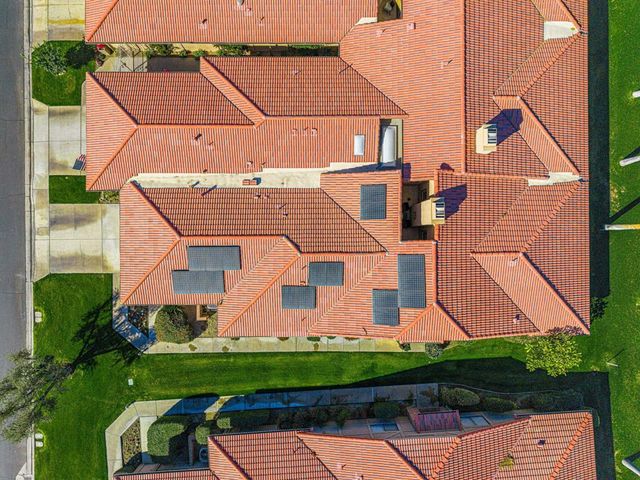 152 Camino Arroyo S, Palm Desert, CA 92260