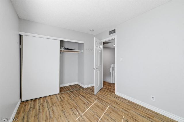 4770 Topaz Street 13, Las Vegas, NV 89121