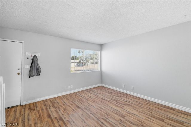 4770 Topaz Street 13, Las Vegas, NV 89121