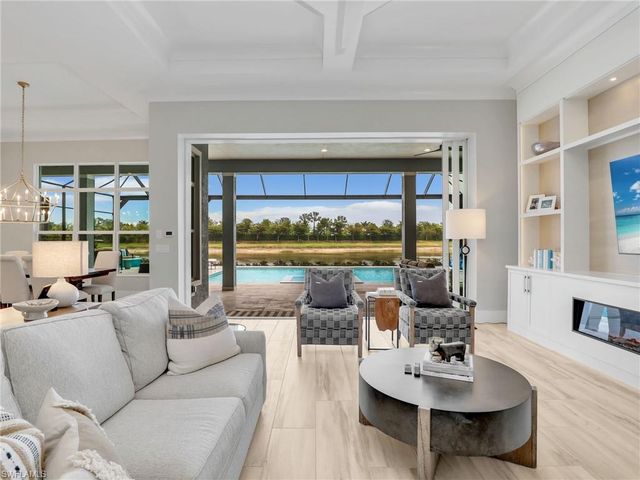 14243 Galley CT, Naples, FL 34114