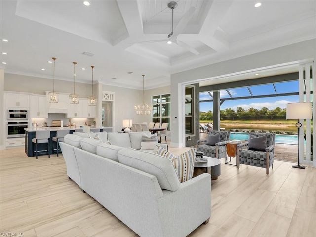 14243 Galley CT, Naples, FL 34114